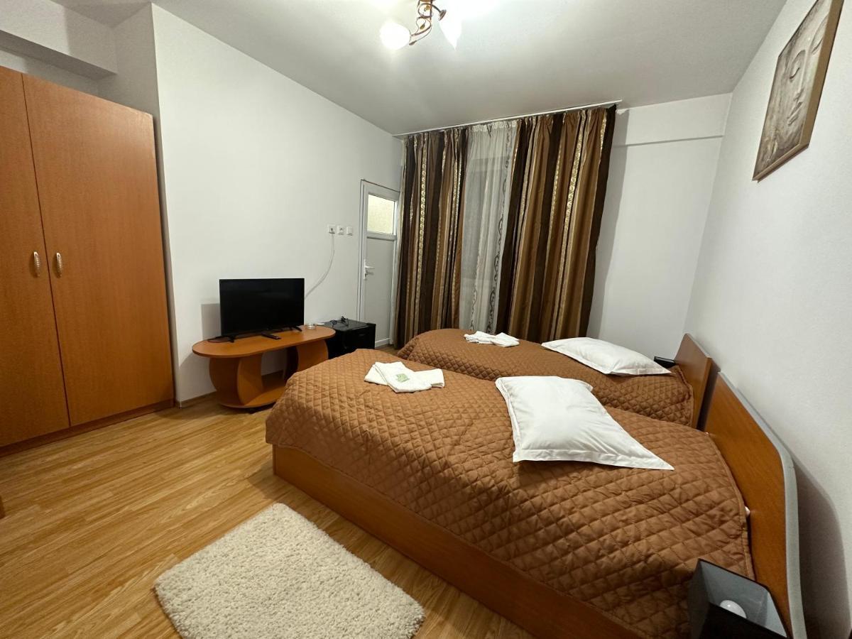 Casa Rustic Cazare Пітешть Екстер'єр фото