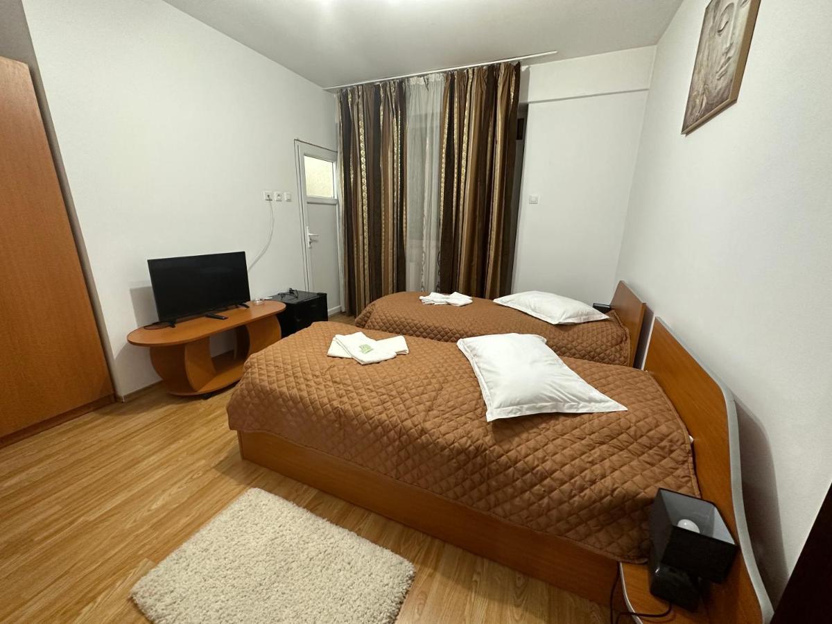 Casa Rustic Cazare Пітешть Екстер'єр фото