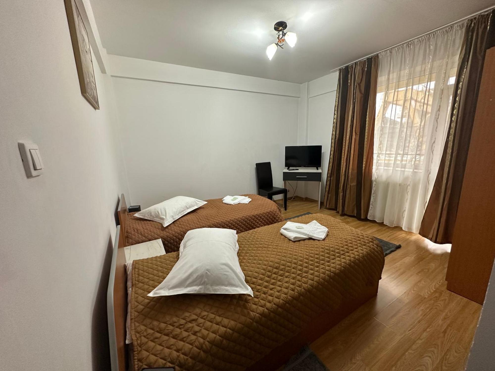 Casa Rustic Cazare Пітешть Екстер'єр фото
