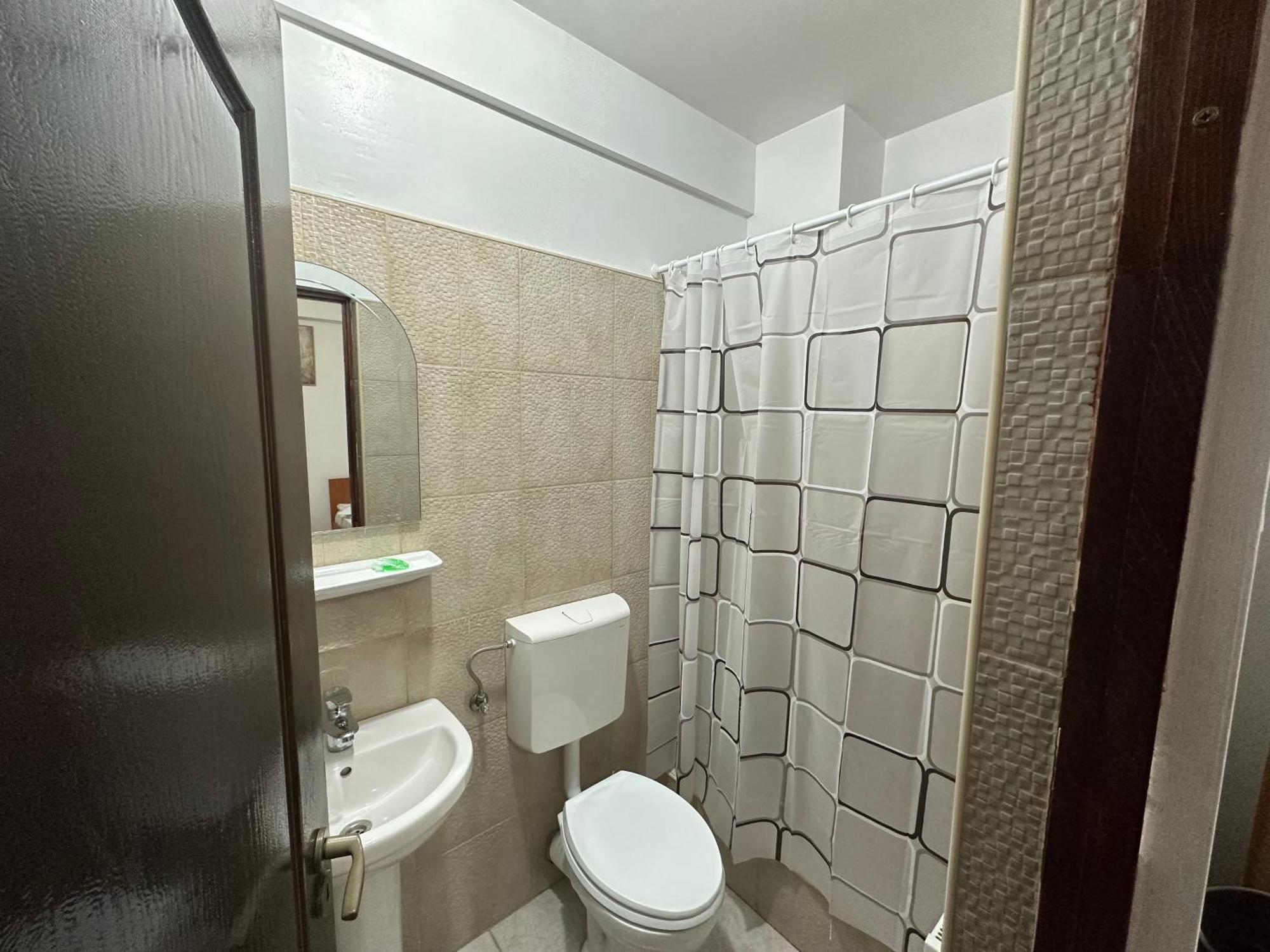 Casa Rustic Cazare Пітешть Екстер'єр фото
