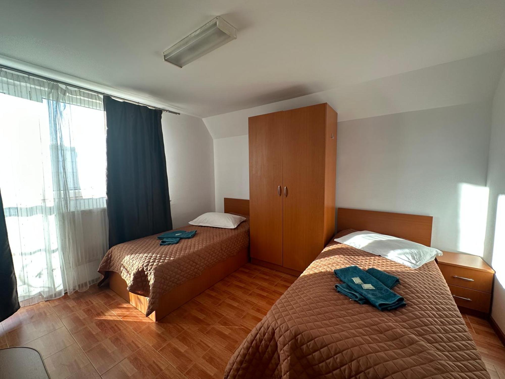 Casa Rustic Cazare Пітешть Екстер'єр фото