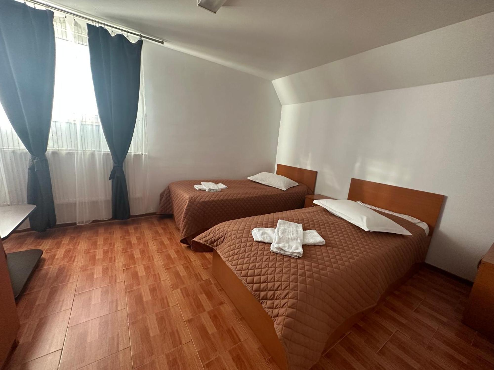 Casa Rustic Cazare Пітешть Екстер'єр фото
