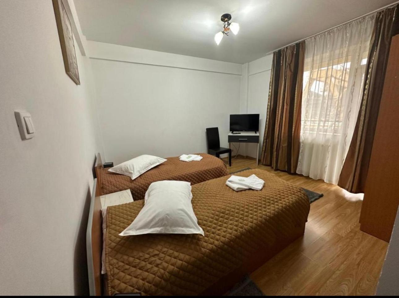 Casa Rustic Cazare Пітешть Екстер'єр фото